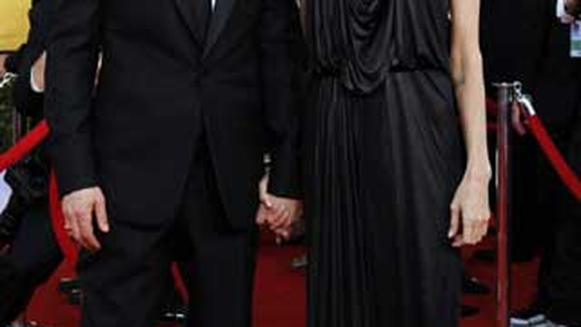 Angelina Jolie si Brad Pitt se pregatesc intens de nunta. Citeste aici totul despre casniciile lor din trecut!