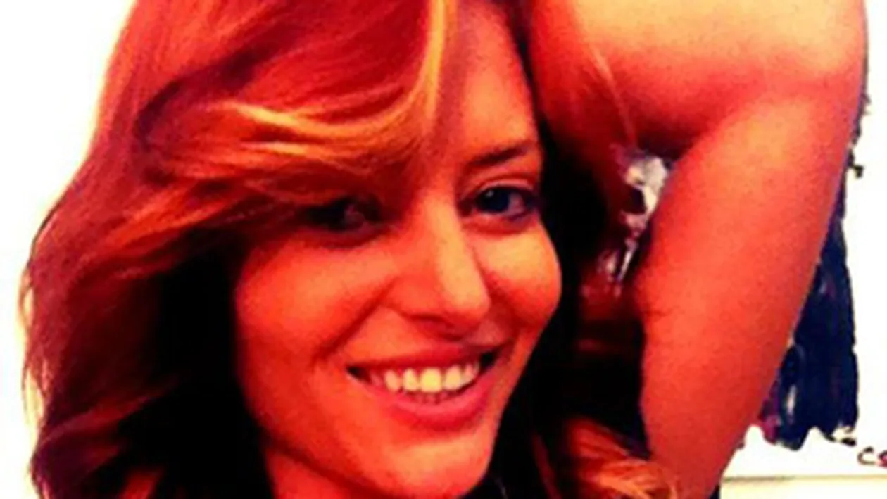 Delia a vrut cu orice pret ca fanii sa nu mai fie suparati pe ea! N-o sa crezi de ce a putut sa fie in stare! Da click sa maresti poza!