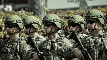 Recrutări în Armata Română, în plină vară. Cine poate prinde unul dintre cele 177 de locuri