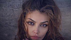 Mădălina Ghenea, incident neplăcut chiar în ziua de Crăciun, după ce s-a urcat în avion: ”A suferit de curând o operaţie!”