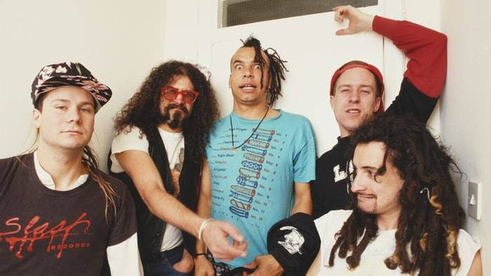 A fost solist al trupei Faith No more