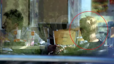 Daniela Gyorfi isi cauta refugiul in munca. Vezi unde s-a intalnit cu dansatorii si ce i-a spus fetitei despre disparitia bunicii