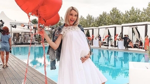 Diana Dumitrescu, o mămică norocoasă! Cât de bine arată vedeta în a opta lună de sarcină