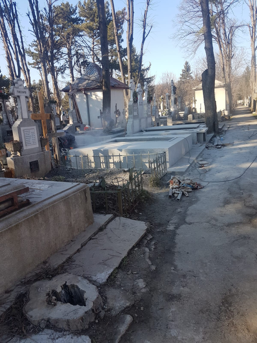 Locul de veci în care vor fi înhumate cele două fete ucise în accidentul din cartierul Andronache