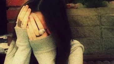 Acuzaţie gravă făcută de o tânără de 17 ani care a încercat să se sinucidă. Ce au găsit poliţiştii în biletul de adio