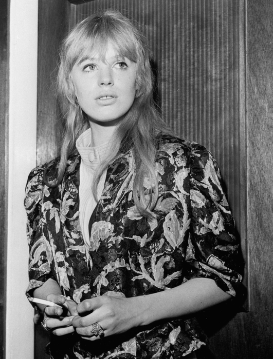 Doliu în lumea artistică! A murit cântăreața și actrița Marianne Faithfull