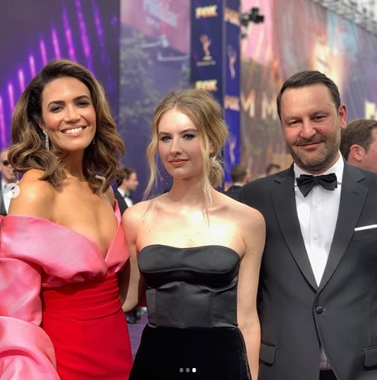 Cele mai frumoase ținute de la Premiile Emmy 2019! Emilia Clarke, Kim Kardashian și Zendaya sunt în topul celor mai bine îmbrăcate vedete