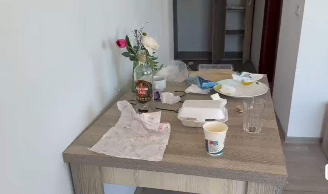 Imagini dezastruoase într-un apartament din Mamaia. Ce au lăsat în urmă tinerii cazați de 1 Mai