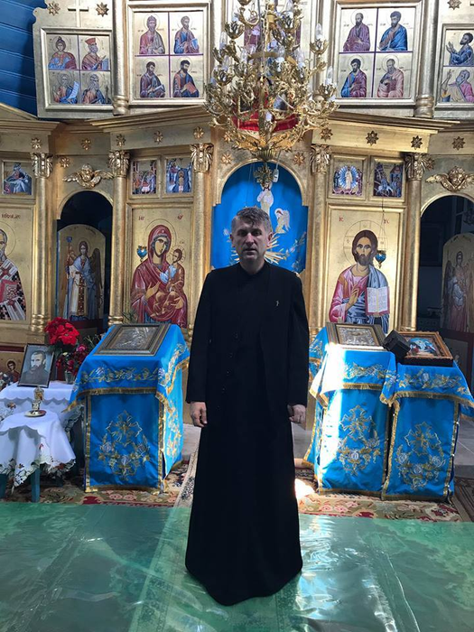 Cristian Pomohaci nu mai are voie să slujească timp de o lună