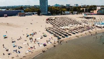 Prețurile de pe litoralul românesc sunt REVOLTĂTOARE! Cât costă o salată de vinete sau o salată de roșii cu brânză