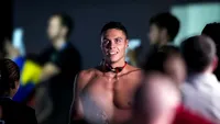 David Popovici, super gest pentru Pan Zhanle care a ratat finala la 100 de metri liber! Imaginea e virală
