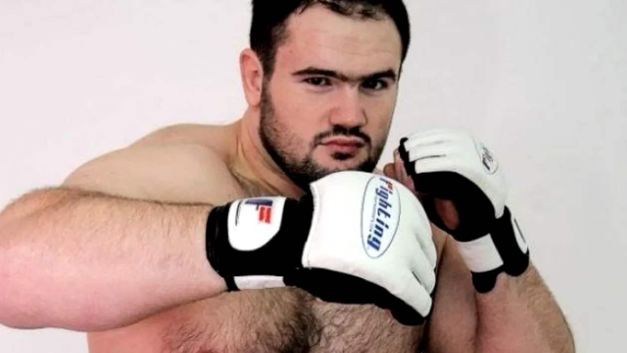 Fostul luptător de MMA „Ursul Carpatin“ se plânge de închisorile din Marea Britanie: „E ca la nebuni frate! Nu pot să mă odihnesc”