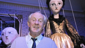 Designerul personal al prințesei Diana, Paul Costelloe, a murit răpus de boală. Familia a făcut anunțul trist