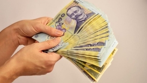 Veşti proaste pentru românii care se gândesc să ia un credit în 2018