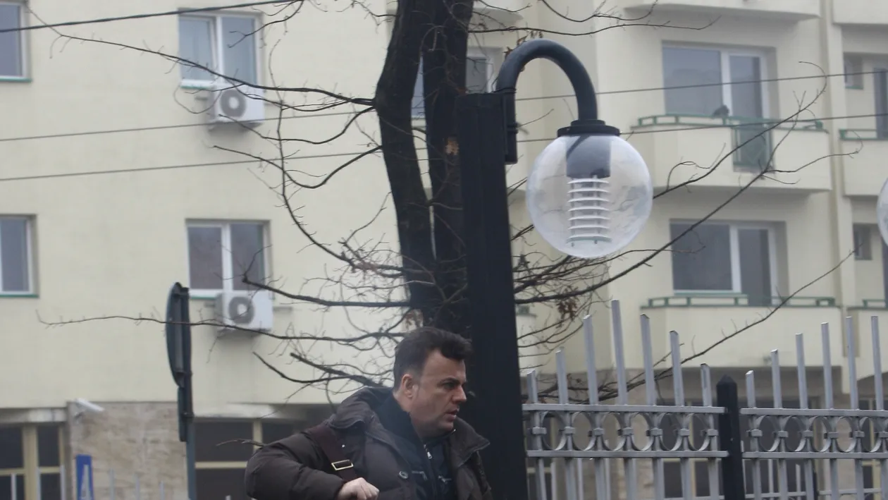 Adrian Enache merge regulat in saloanele de masaj. Vezi aici de ce si pentru cine o face!