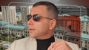 Nimeni nu l-a oprit pe Robert Lupu înainte să fie prea târziu: ”Umbla în chiloți pe stradă, urla prin cartier..."