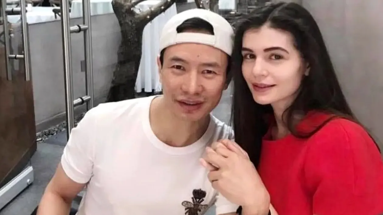 Care este numele real al iubitului Monicăi Gabor. Ce scrie în buletinul lui Mr. Pink, de fapt