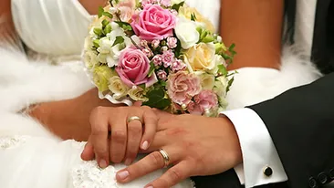 SE CASATORESC! Cel mai cunoscut burlac din lume a primit o veste minunata! Hartia asta o astepta de foarte mult timp