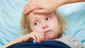 Epidemia de rujeolă, uitată de autorități! Numărul de cazuri a trecut de 20.000 în aprilie. Marea majoritate sunt copii