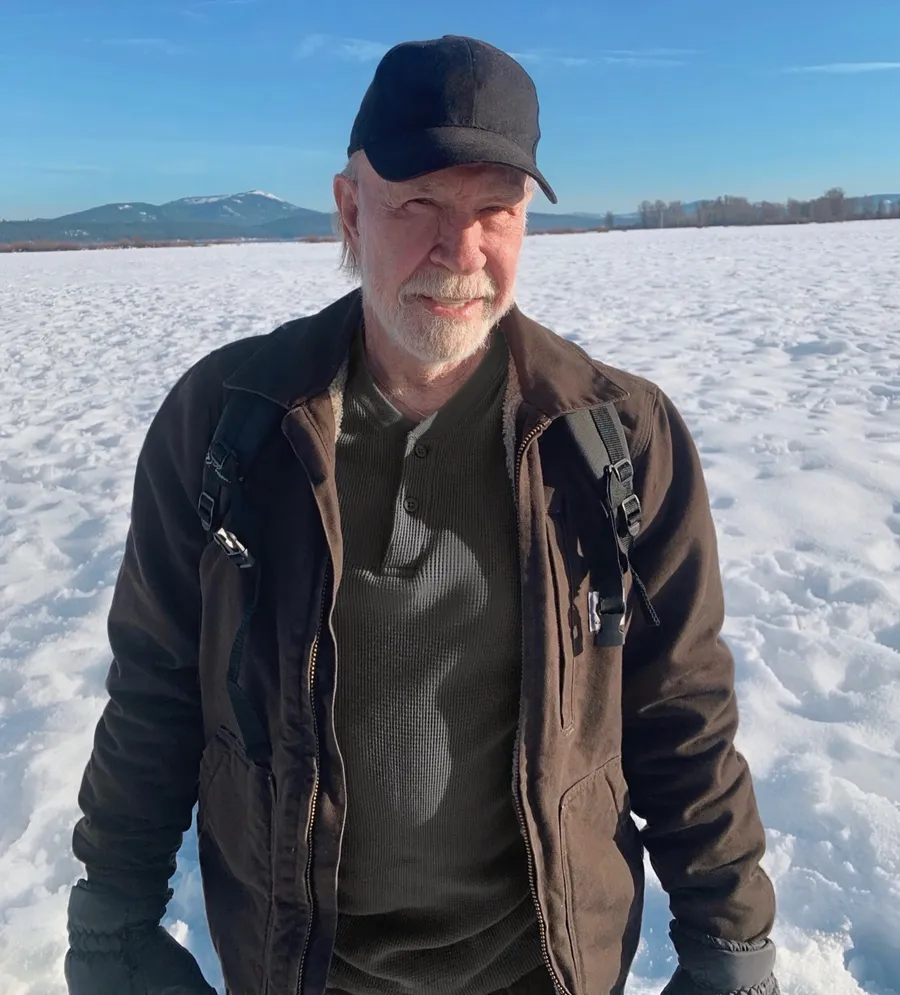 Chuck Norris in natura, inconjurat de zapada