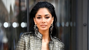 Nicole Scherzinger de la Pussycat Dolls vine la Cerbul de Aur! ”Pregătiți-vă să petreceți alături de mine!”