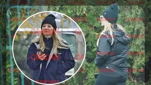 În loc de Everest merge și-n parc. Delia Matache pune Herăstrăul pe jar în echipament sportiv + căciuliță