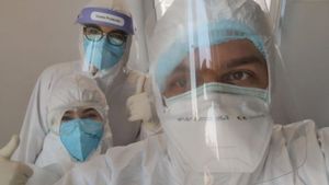 Un medic de la Spitalul Suceava explică ce simt pacienții infectați cu noul coronavirus: „E ca și cum ai avea cioburi în plămâni”