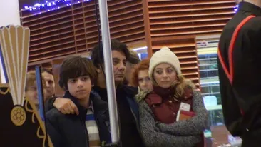 Marius Mihalache si-a tinut ascunsa iubita mai bine de un an! Exclusiv, prima poza cu noua familie a artistului!