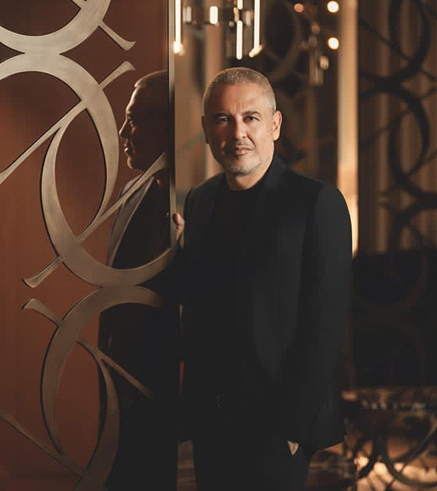 Elie Saab a venit în România / (Sursa: Instagram)