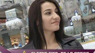 VIDEO Claudette s-a apucat de patinaj si face miscare pentru a se mentine in forma: "Imi place sa merg la sala, la fitness, imi place sa dansez"