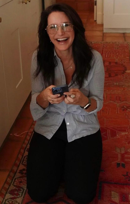 Cum arată Kristin Davis, actriţa din Sex and the city, la 59 de ani. Fanii au rămas șocați. FOTO