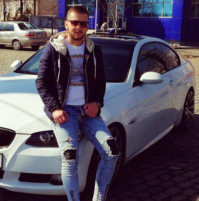 Iulian de la Insula Iubirii, transformare radicală! Cum a reușit să devină un „barosan”, după ce a fost luat la mișto că este mult prea timid