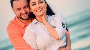 ANDRA îţi oferă o vacanţă la mare pentru două persoane! Anunţul a fost postat pe pagina ei de Facebook:‘’Cine vrea un sejur? ‘’