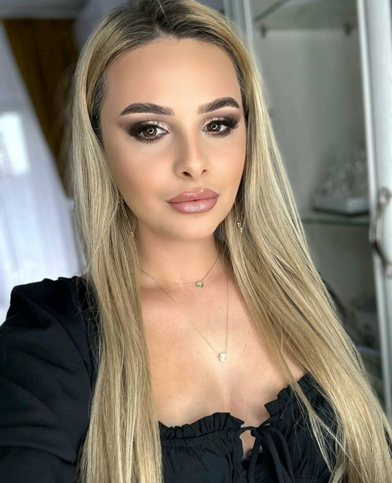Ana Maria Măriuță, fosta concurentă de la Insula iubirii, de nerecunoscut