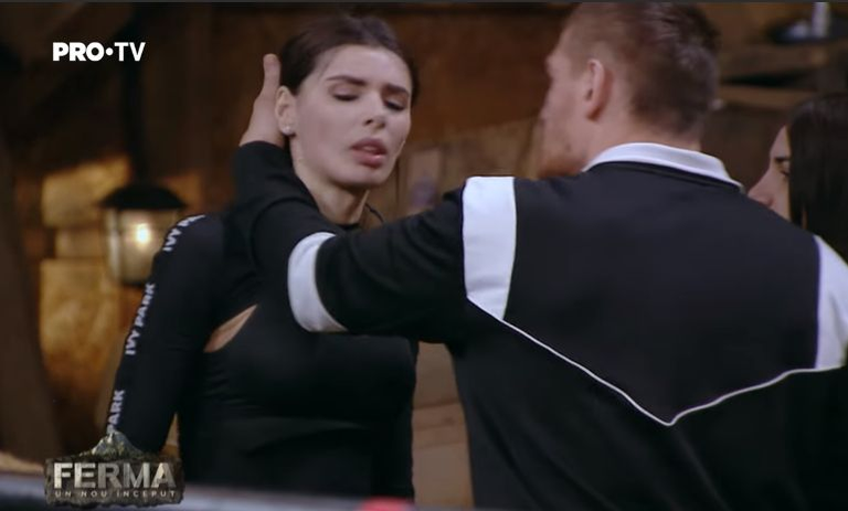 Ioana Filimon, prima reactie dupa ce a fost palmuita de Catalin Morosanu la Ferma