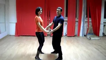 Vaduva lui Mihalea merge la cimitir o data la doua luni si participa la ritualul dedicat memoriei sale in fiecare an!