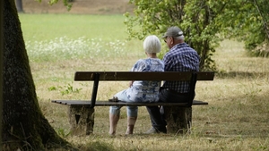Pensionarii din România care primesc sub 2.000 de lei după 30 de ani de muncă. Cum se calculează