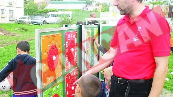Scoala ambulanta pentru copiii strazii