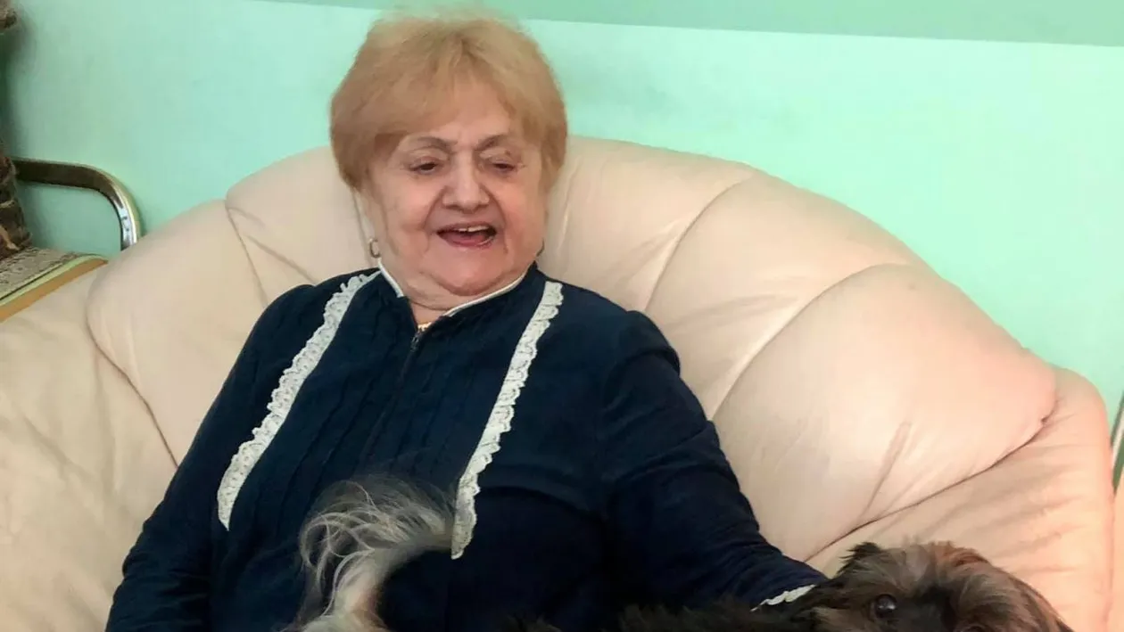 O întâmplare i-a salvat viața Cameliei Mitoșeru. Fără să aibă vreun simptom, vedeta s-a dus la medic și a aflat că are cancer