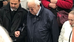 Alexandru Arșinel este grav bolnav și abia se mai ține pe picioare!