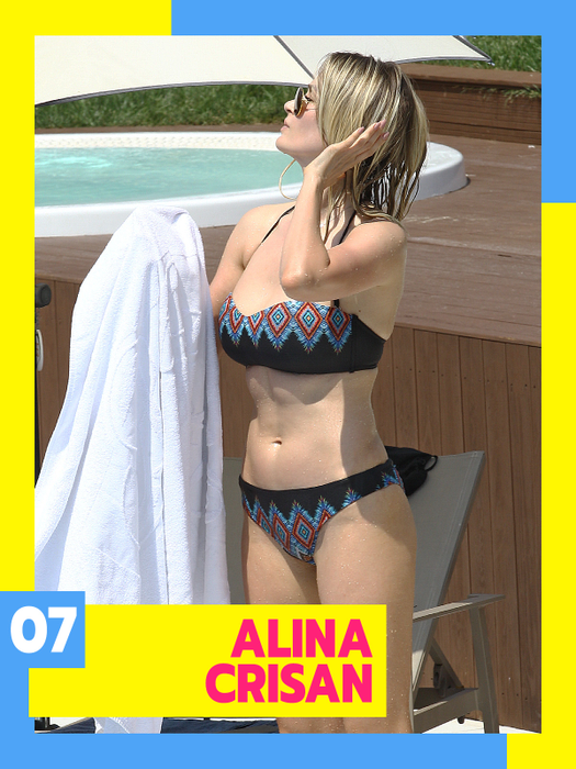 TOP 25 vedete care s-au ascuns sub prosopel. Madonna a făcut spectacol la piscină, iar apoi…