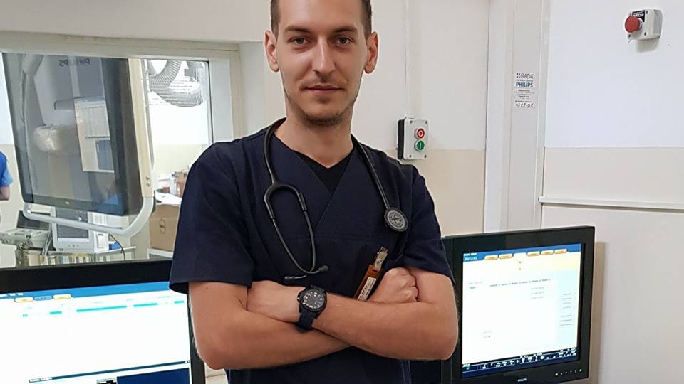 Eugen Țieranu, medicul rezident care l-a operat pe Florin Busuioc: "Nu sunt un erou. Îmi doresc să rămân în Craiova"