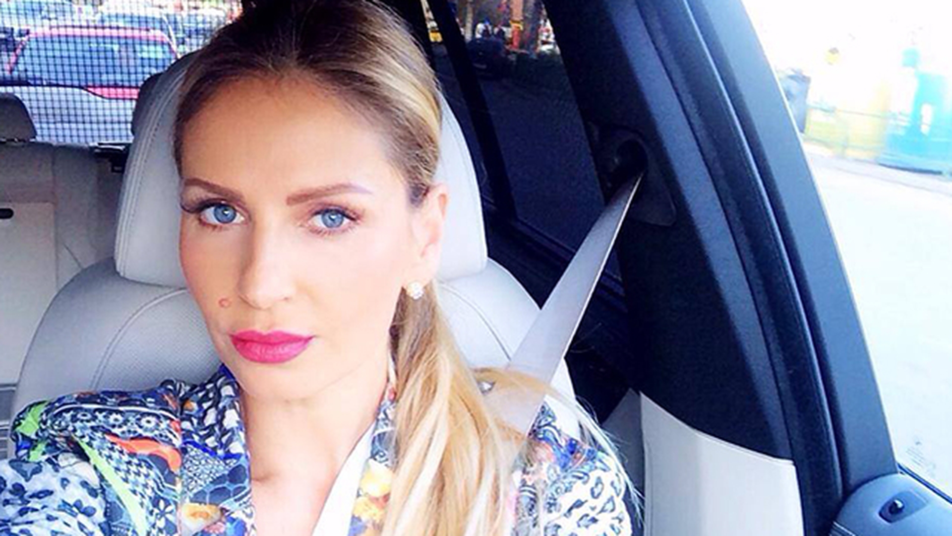 Unde s-a AJUNS! Ce a putut sa-i faca Andreea Banica sotului ei!