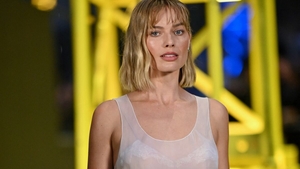 Margot Robbie, de nerecunoscut! Actrița e acuzată că folosește injecții pentru slăbit