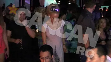 Prea tanar si prea nelinistit... Patrick, fiul de 15 ani al lui Cristi Borcea, semne obscene pe la spatele Andei Adam