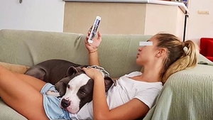 Medicul care s-a sinucis în București mai avusese o tentativă de a-și lua viața. Ultimul mesaj postat de Ioana este cutremurător