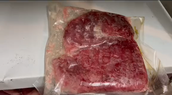 Imagini șocante dintr-un restaurant din Constanța! Ce au descoperit inspectorii ANPC în bucătăria localului