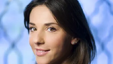 Andreea Raducan a lansat cartea Reversul medaliei: Am fost si sunt nevinovata!