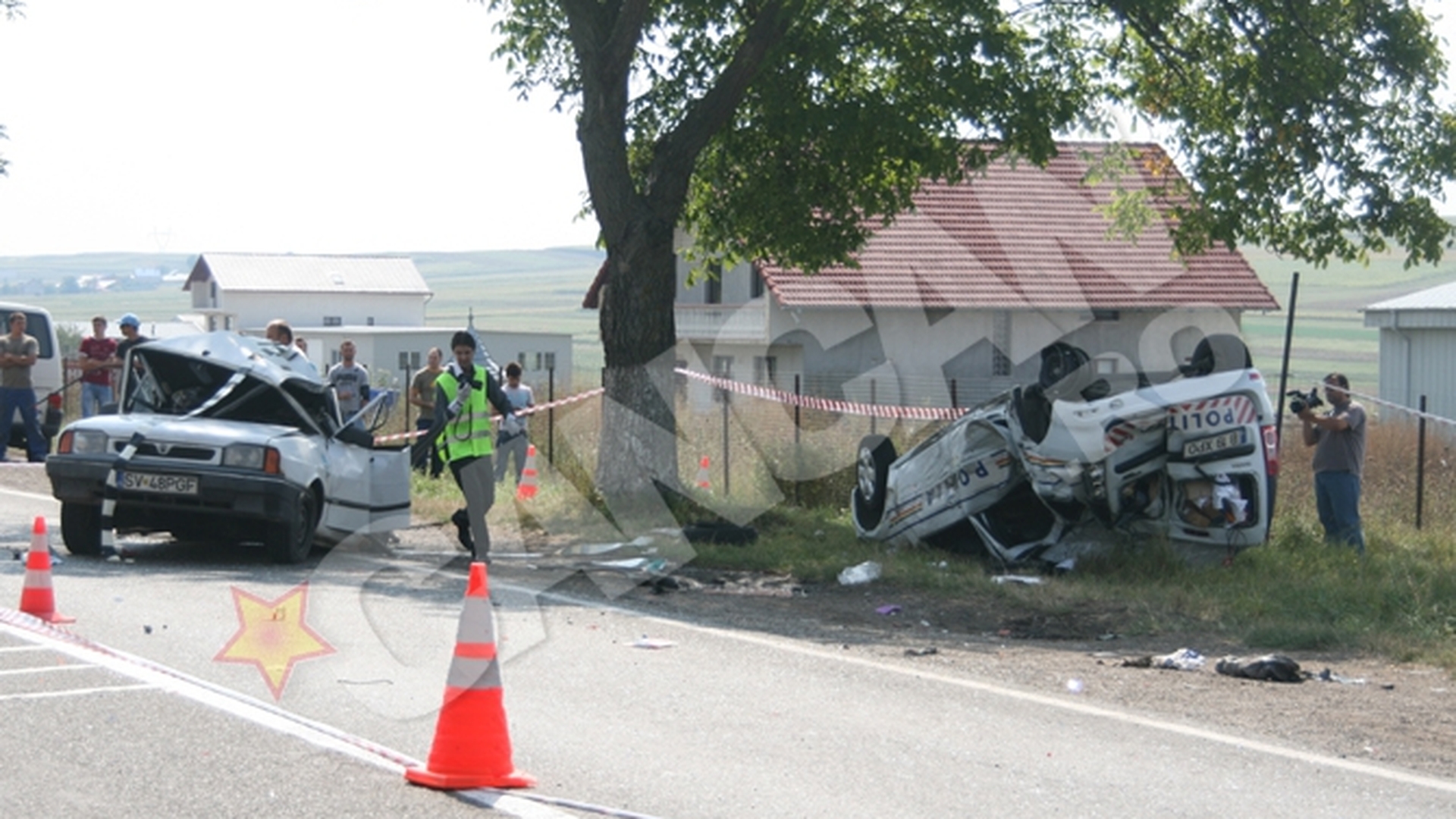 Un politist a murit, iar un altul e grav ranit la spital, dupa ce s-au rasturnat cu Logan-ul Politiei Rutiere