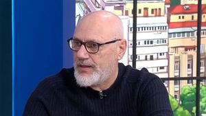 Ce spunea dr. Cristian Andrei despre cele două soții pe care le-a avut: „Nu le-am luat din dragoste. Au fost niște prelungiri ale unei situații”